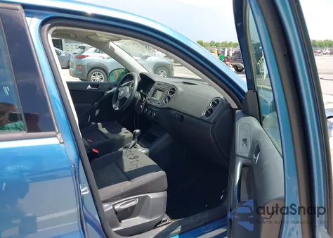 2018 Volkswagen Tiguan Limited 2.0T z USA, uszkodzony, nr VIN WVGBV7AX3JK003751